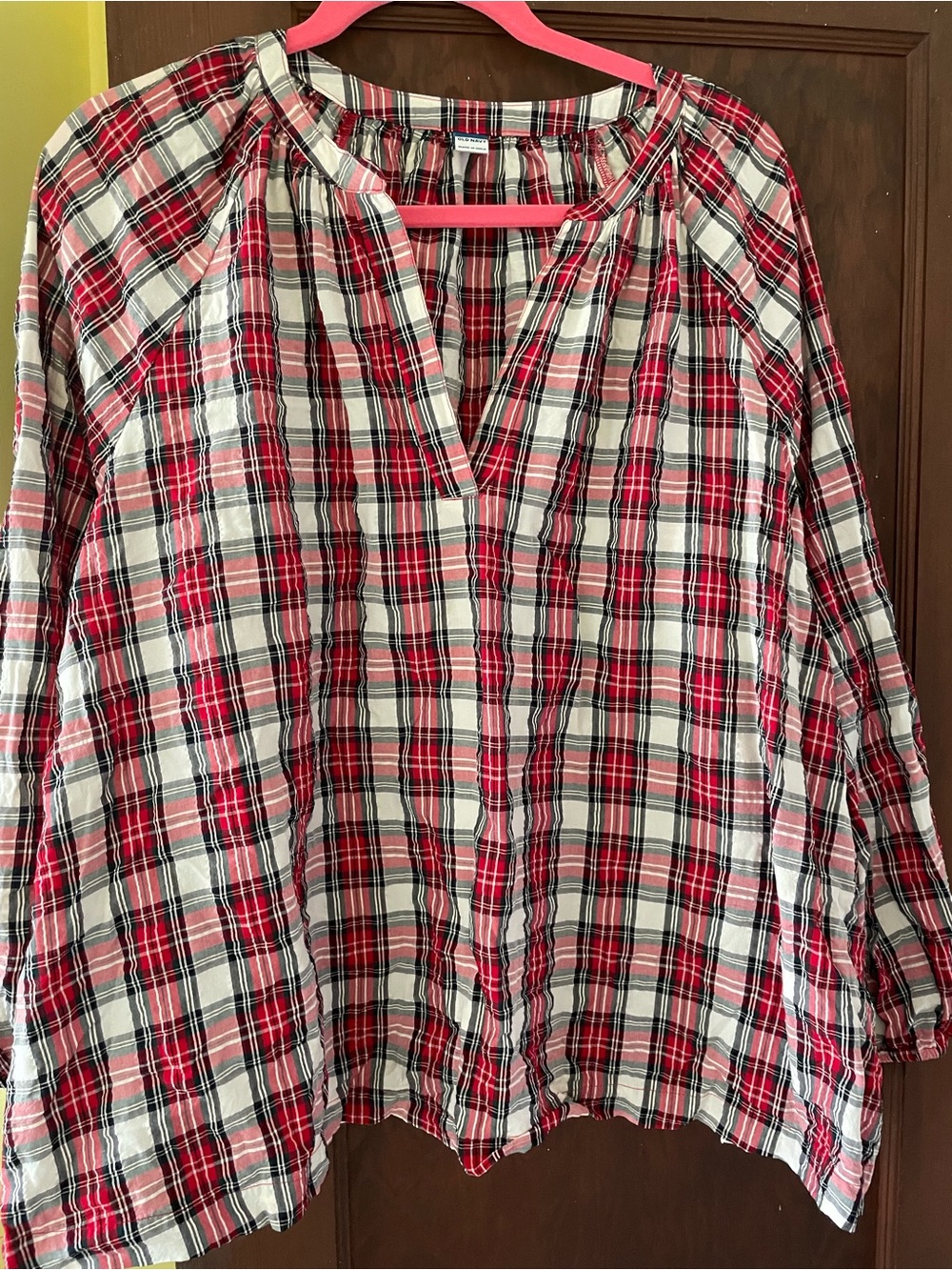 Old Navy Plaid Split-Neck Women’s Top in Red and White